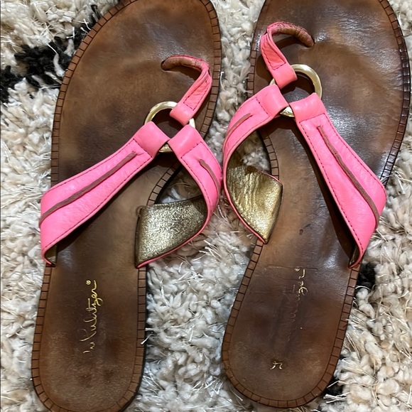 Lilly Pulitzer Pink and Gold Sandals with Bow Detail - Picture 4 of 7